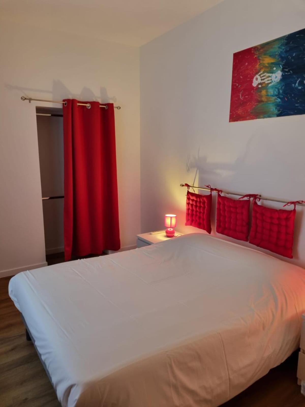 Au Petit Ronceraie Apartment Blois Exterior photo